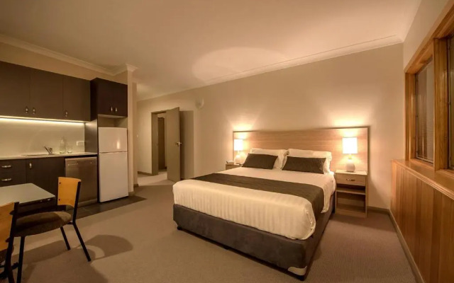 Smiggins Hotel & Chalet Apartments
