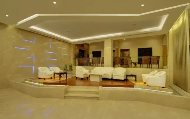 Hotel Babylon International