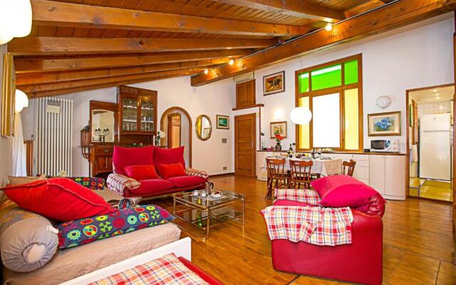 Residenza Rocca del Lago 2