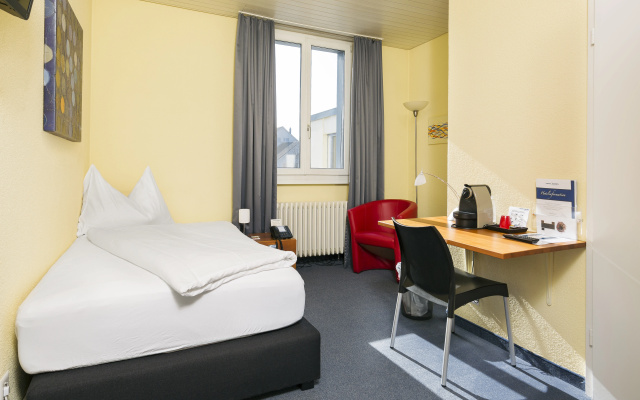 Hotel Baeren – Guest Rooms – Suhr