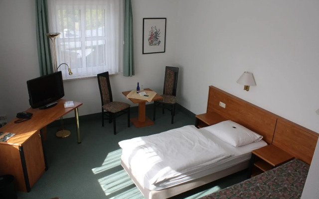 Hotel & Restaurant Bergfried