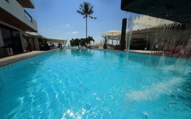 Beluga Boutique Hotel
