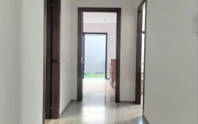 Luxury Appart With Pool Near to the Beach