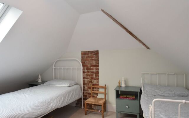 Seaside Retreat - Rye Harbour