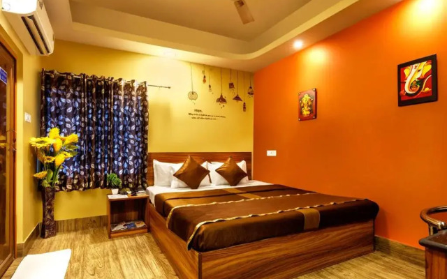 The SilverLine Hotel
