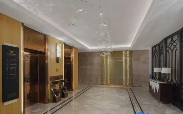 Vienna International Hotel (Suzhou Xiaoxian Zijin Flower Garden Branch)