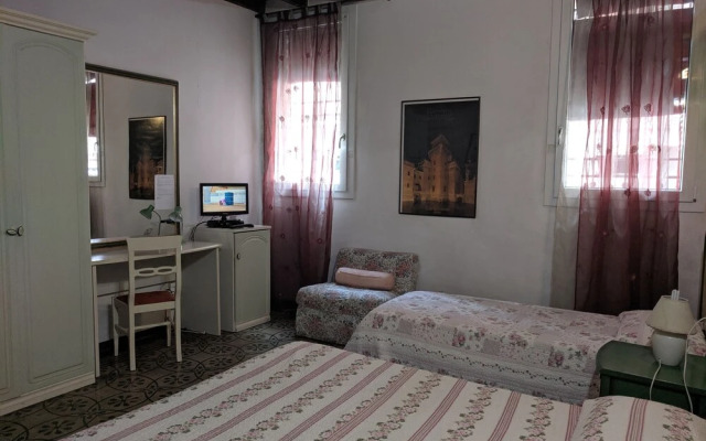 DElite Room & Breakfast