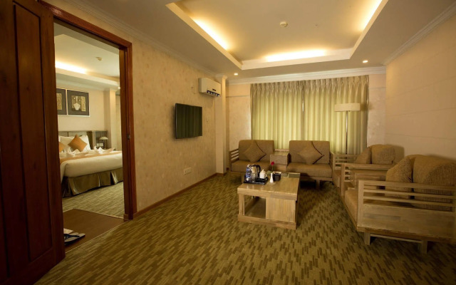 Royal Taunggyi Hotel