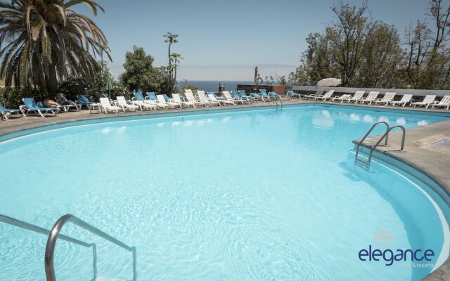 Elegance Miramar Hotel