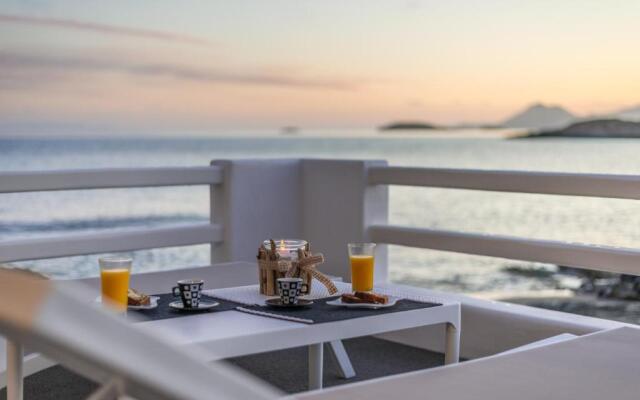 Peter's Sea and Sαnd Residence