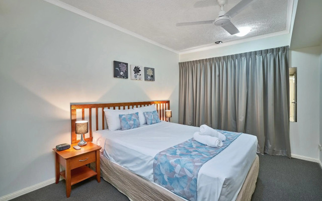 North Cove Waterfront Suites