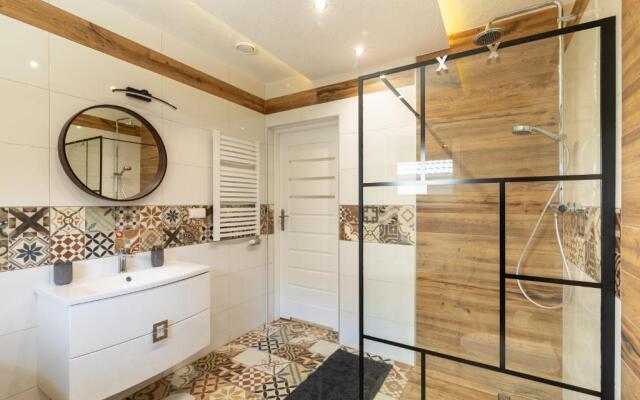 Apartamenty Max House