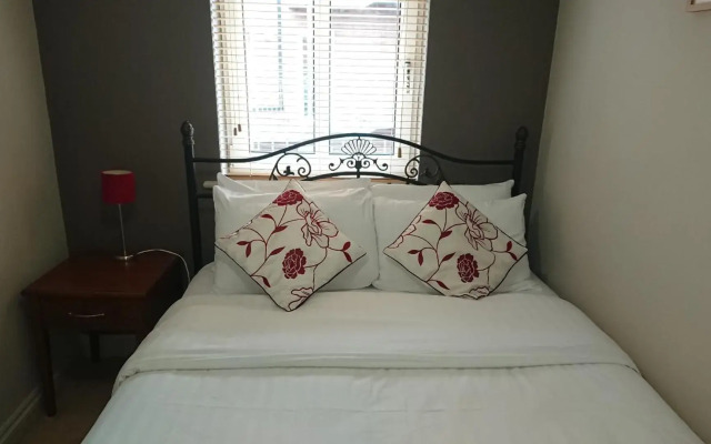 Victoria Cloisters Apartments