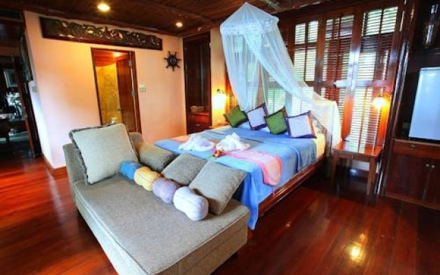 Silver Sea Phuket Beach Villa