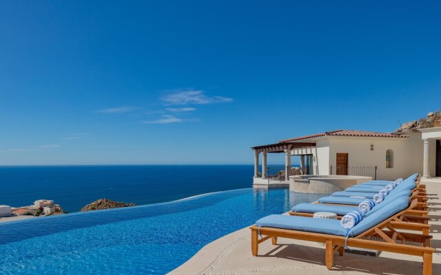 Villa With Sweeping Ocean Views From Pedregal: Casa Stella