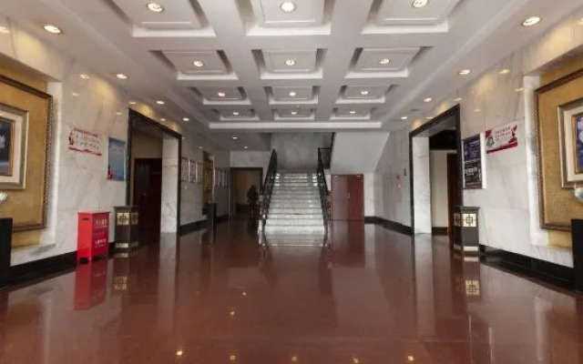 Yuncheng Hotel