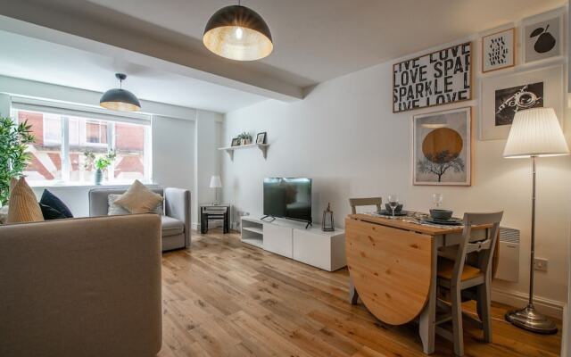 Gorgeous and Modern, Central Manchester apt for 6