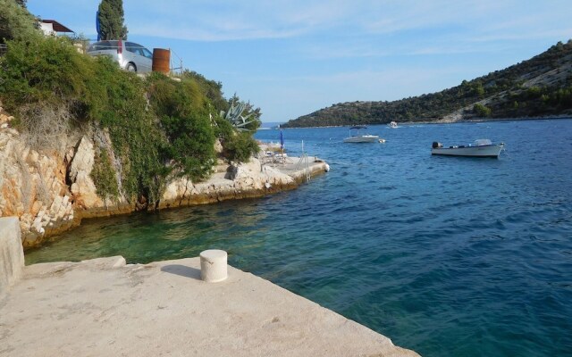 Ivan - 15 m From Beach - A3