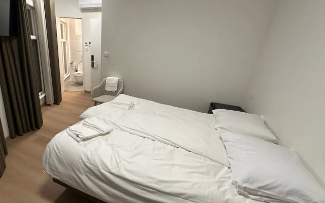 Voyagers Hotel Amsterdam