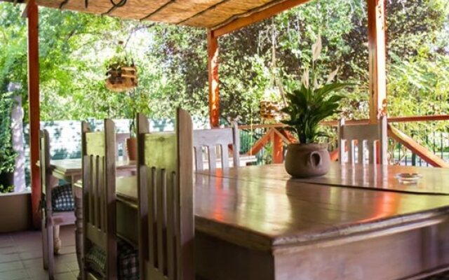 Lily Guesthouse