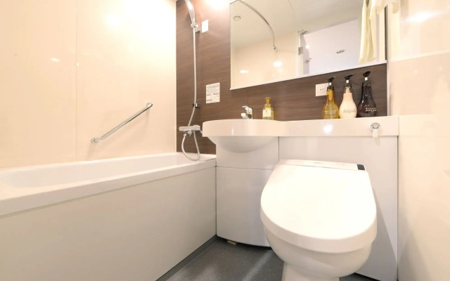 Vessel Inn Ueno Iriya Station