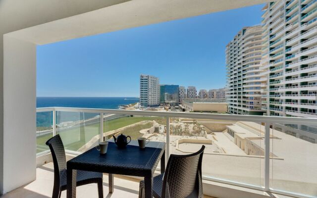 Modern Seaview Apartment With Amazing Ocean Views