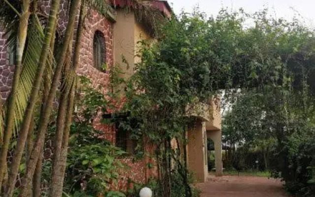 Mangirish Bungalow 4BHK