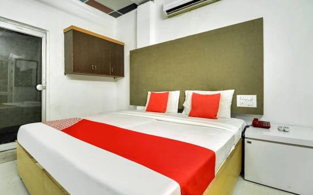 OYO 29400 Hotel Amar