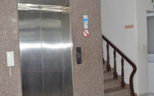 Son Ha Hotel