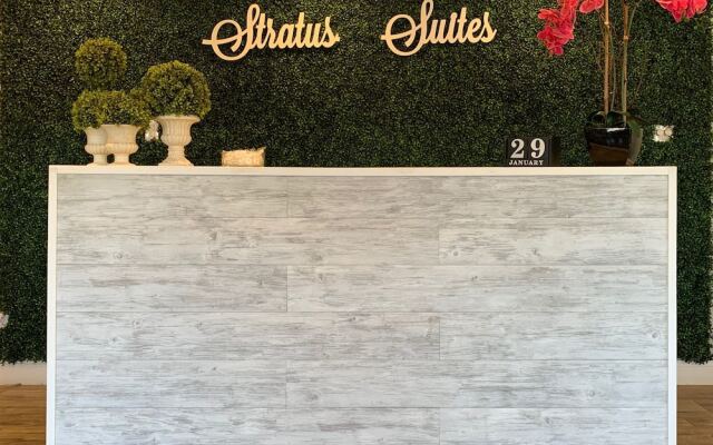 Stratus Suites - Boutique Hotel