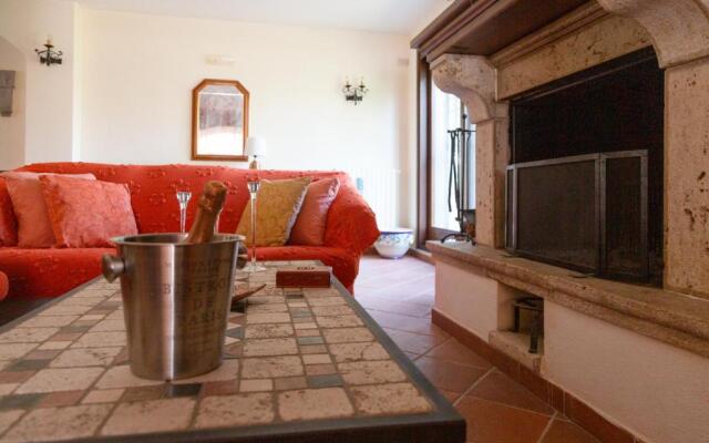 Villa Apostolico with private pool