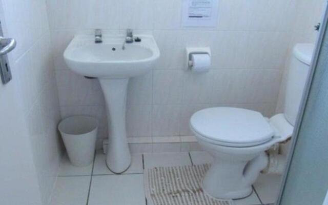 Laguna La Crete Beach Apartment 206