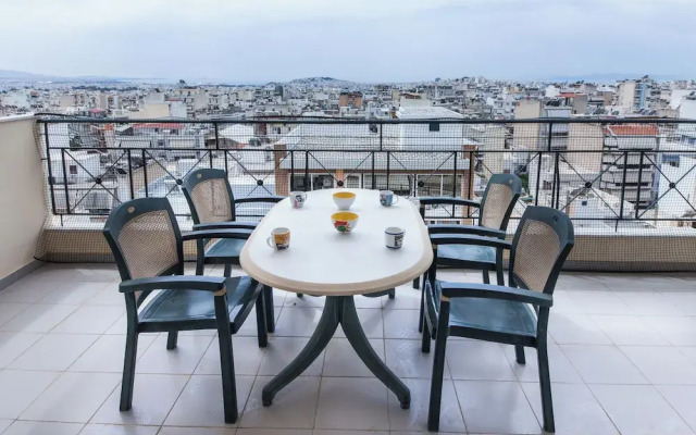 Koridalos Terrace Apt w Spectacular View