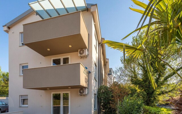 Beautiful Apartment in Njivice With Wifi and 1 Bedrooms