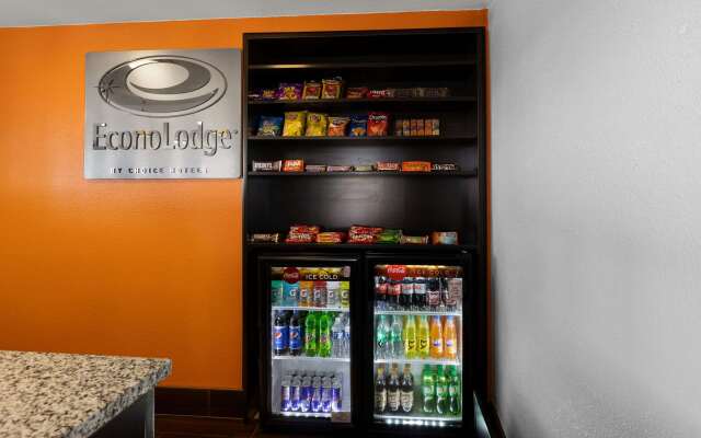 Econo Lodge White Pine Morristown I-81 & I-40 Split