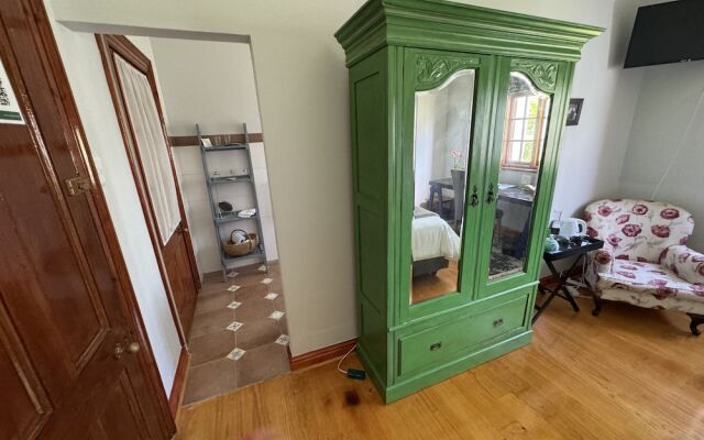 Whistlewood Guest House  Walmer