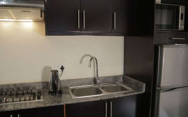 Commonlens Hotel