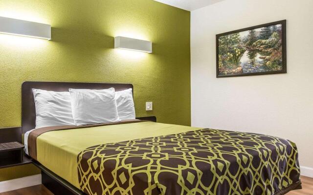 Rodeway Inn Downtown Hanford