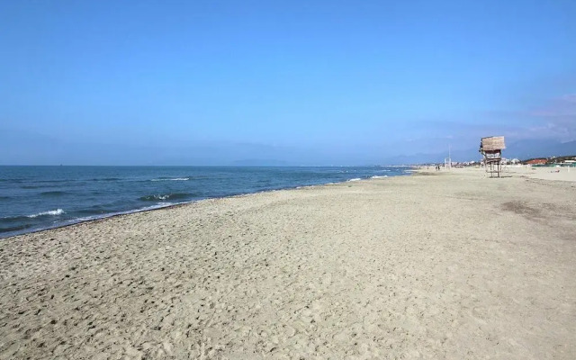 Holiday Home in Versilia Near Sandy Beaches