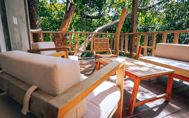 Saboga Lodge and Villa Noelia