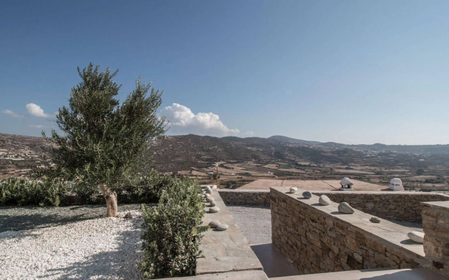 Halcyon Suites and Villas Naxos
