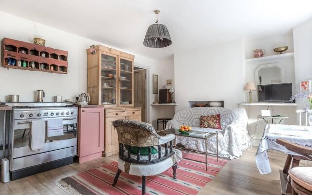 Hampstead Haven 1br Flat