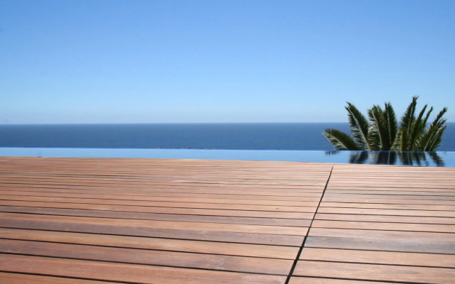 Compass House Boutique Hotel