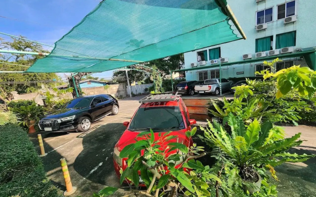 Green Apartment Kaset