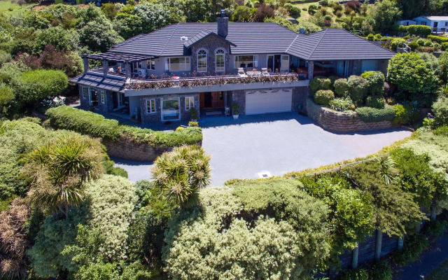 Tauhara Sunrise Lodge