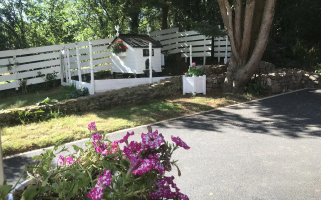 Modern Mansion in Quinéville With Private Terrace and Garden