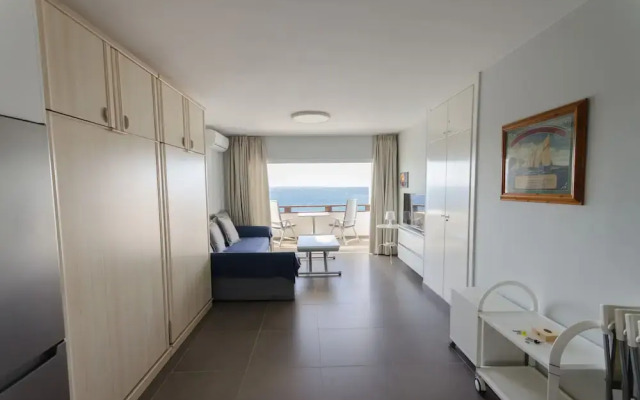 San Agusting Seaview Studio
