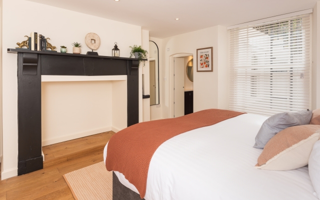 Your Apartment Redcliffe Parade No9 I Lower Ground