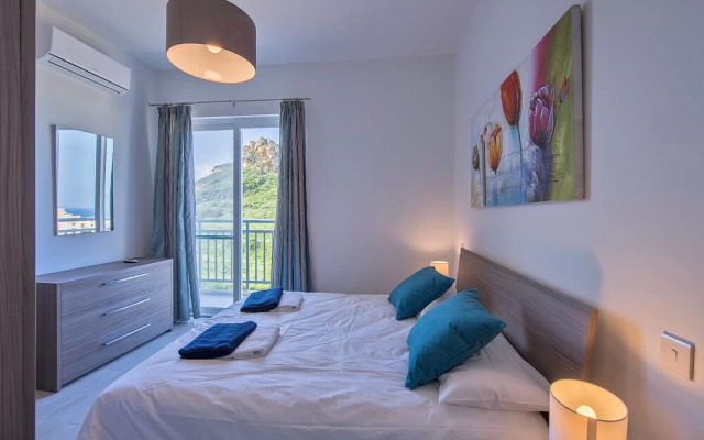 The Hillock North E10