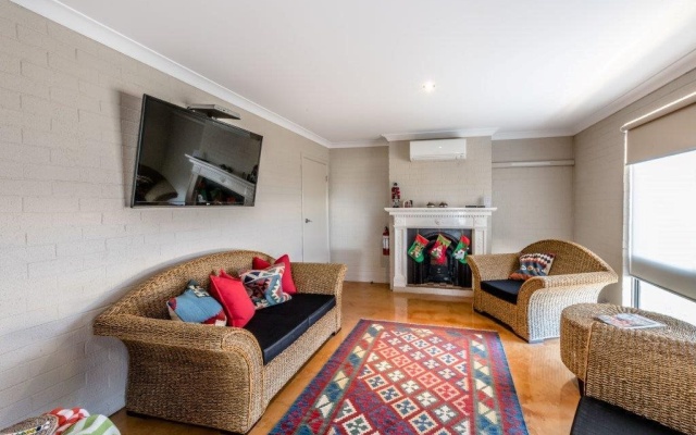 Zebras Guest House Geraldton – Guest Rooms – Geraldton
